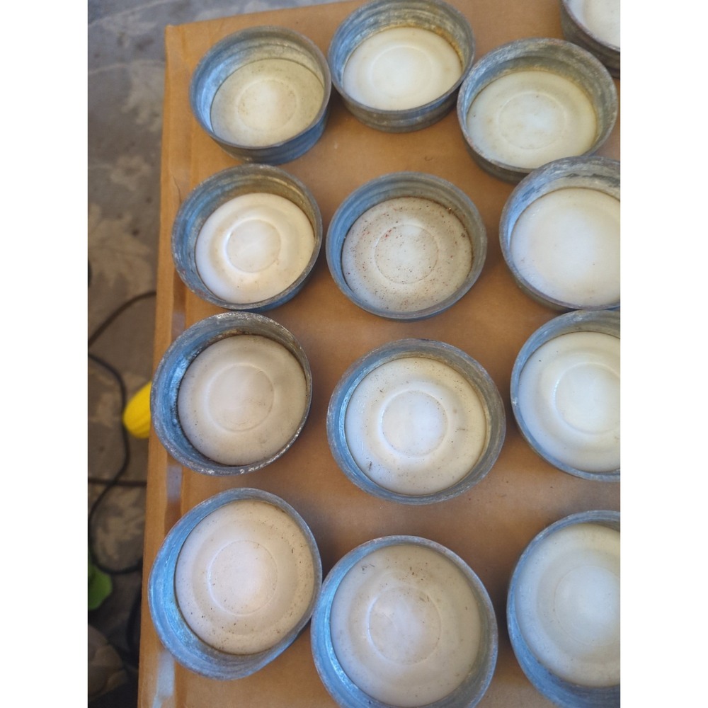 17 Vintage Zinc Canning Jar Lids - Picture 6 of 7